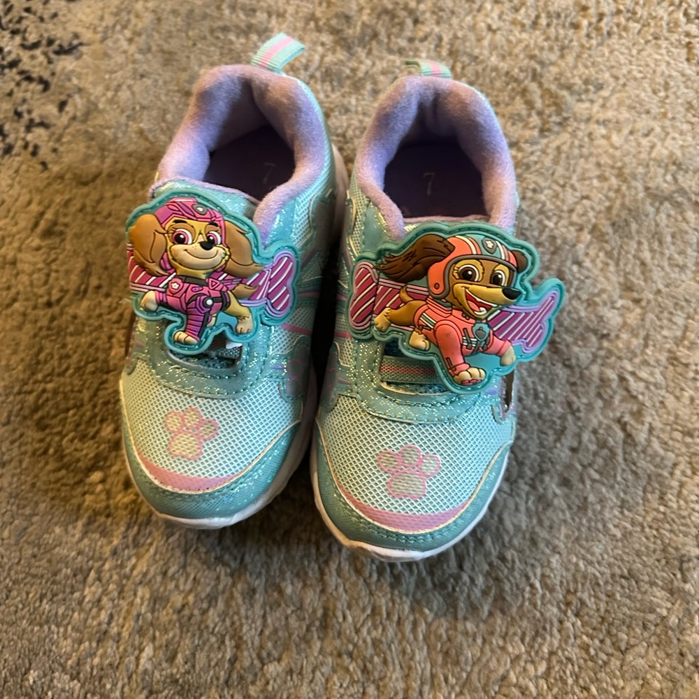 Paw patrol girls shoes size 7
